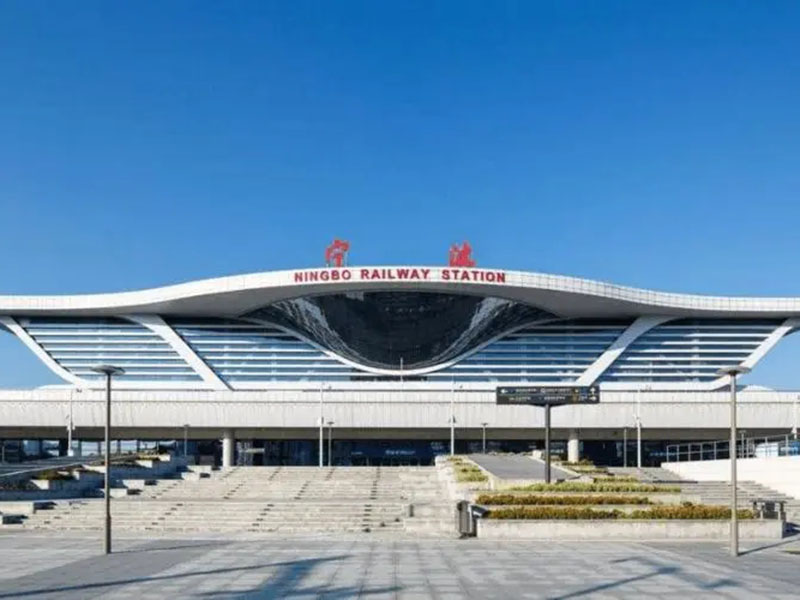 寧波火車南站北廣場-無機(jī)纖維噴涂