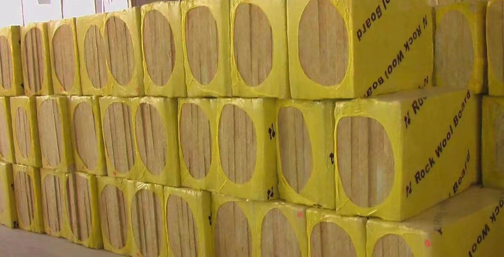 在選擇保溫、隔音材料生產(chǎn)廠家的時(shí)候有哪些需要注意的事項(xiàng)